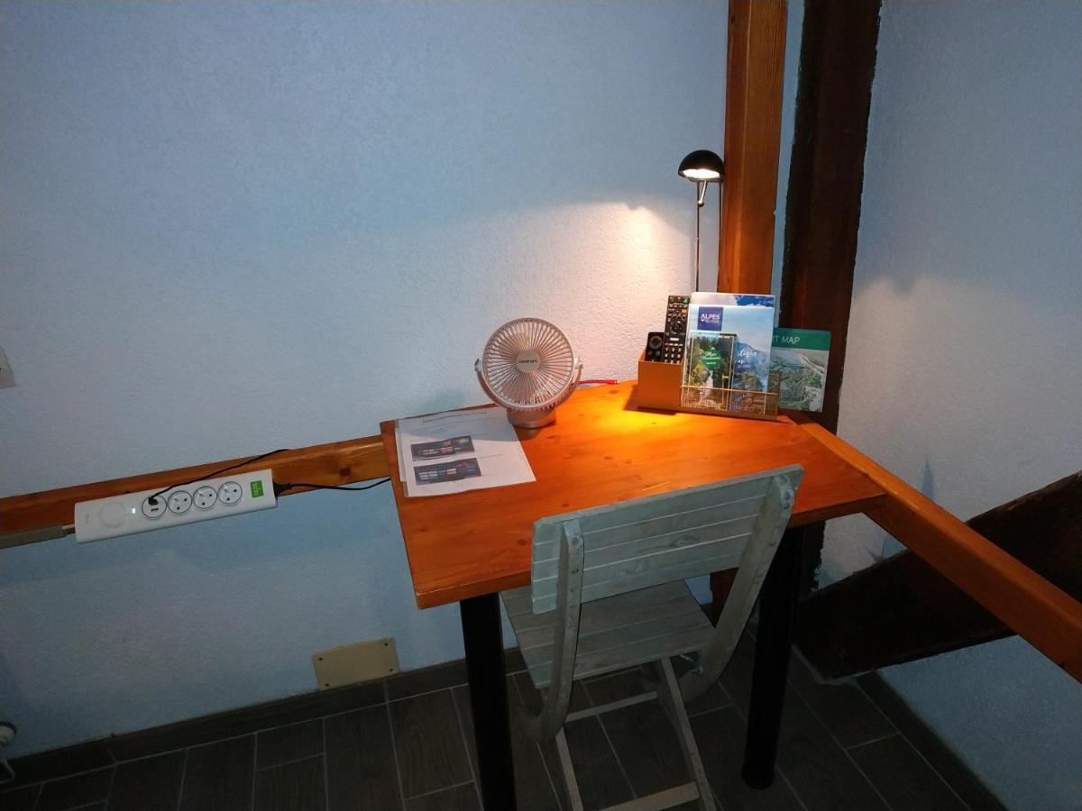 Appartement Chateau Uriage-Chamrousse Saint-Martin-d'Uriage Exterior photo